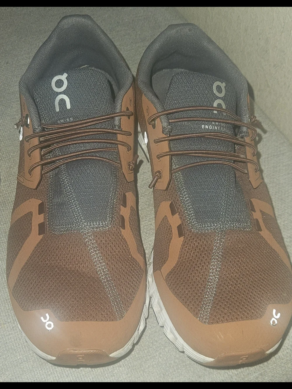 On Running Men's Athletic Shoes - Brown and Black